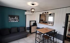 Eco-Logis le 50, maison avec jardins et terrasse privatifs